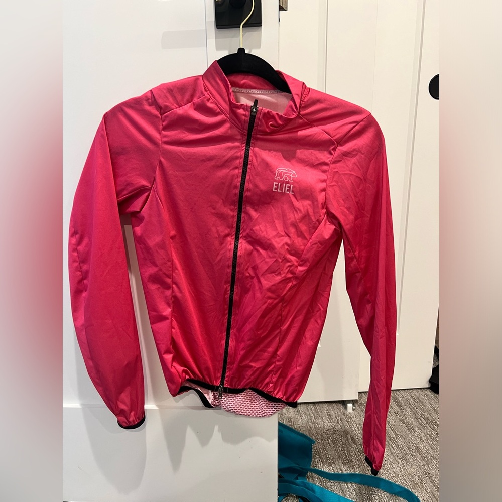Eliel ultra lightweight wind breaker size small
